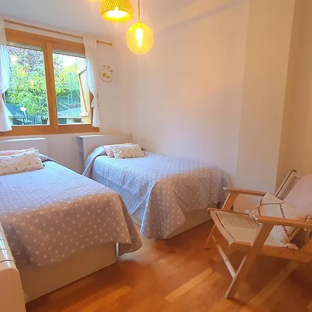 Apartamento Rasmia Bienvenidos A *