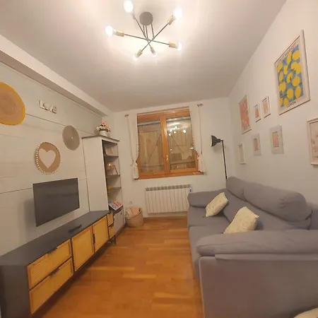 Rasmia Bienvenidos A Canfranc