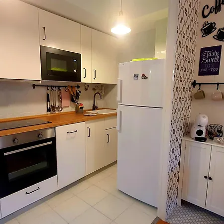 Rasmia Bienvenidos A 坎弗兰克